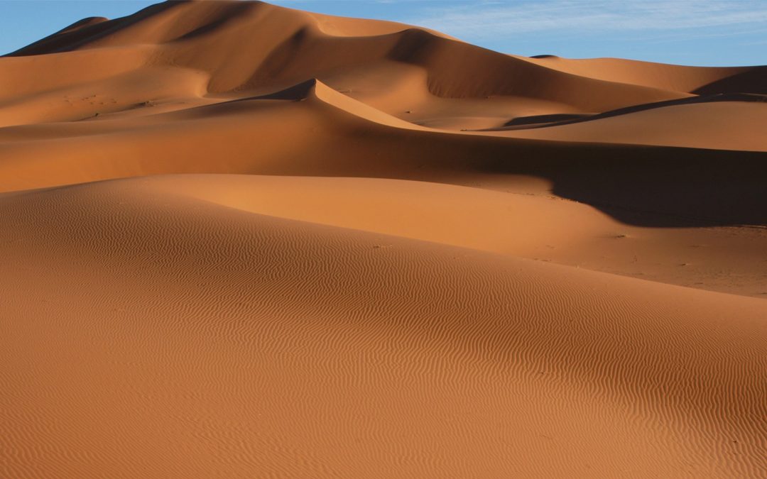 VIAJA MARRUECOS ofrece viajes de lujo por Marruecos y el Sahara con tours privados, campamentos exclusivos en Merzouga, ciudades imperiales y experiencias auténticas en el desierto.